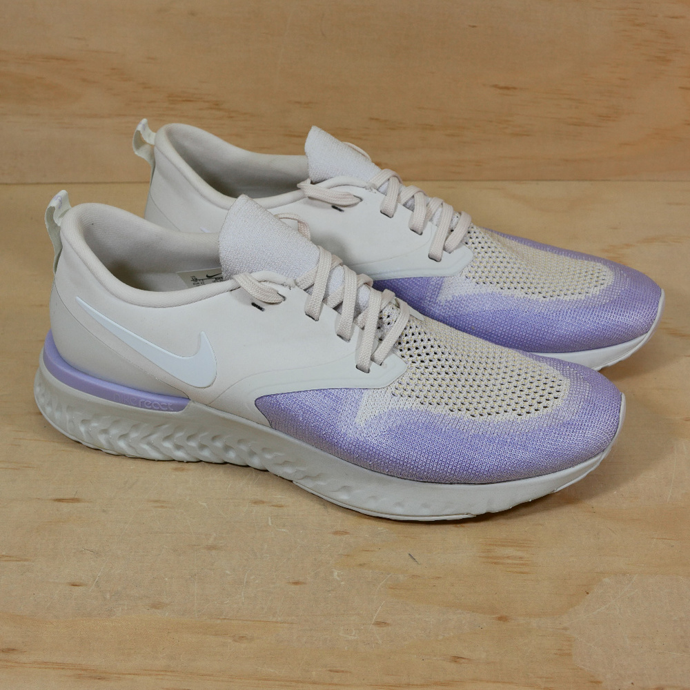 Nike Odyssey React 2 Flyknit White Purple NEW
